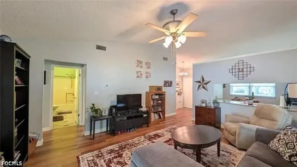 2718 Lorraine Drive Leesburg FL 34748