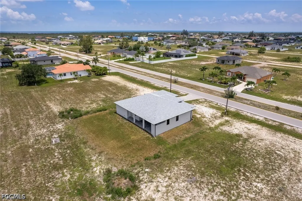 4304 Jacaranda Parkway W Cape Coral FL 33993