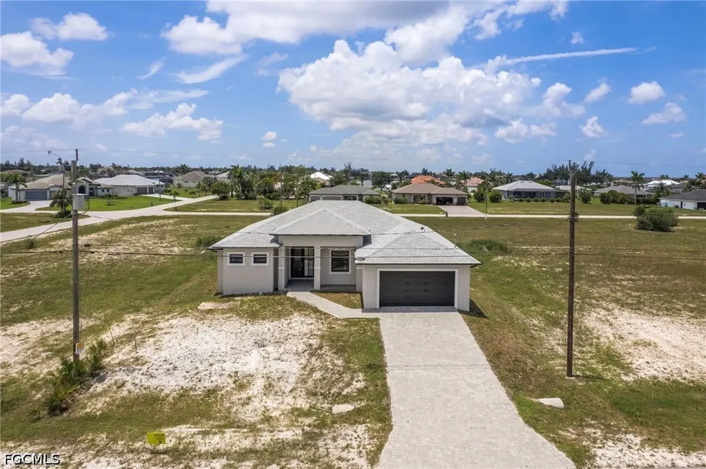 4304 Jacaranda Parkway W Cape Coral FL 33993
