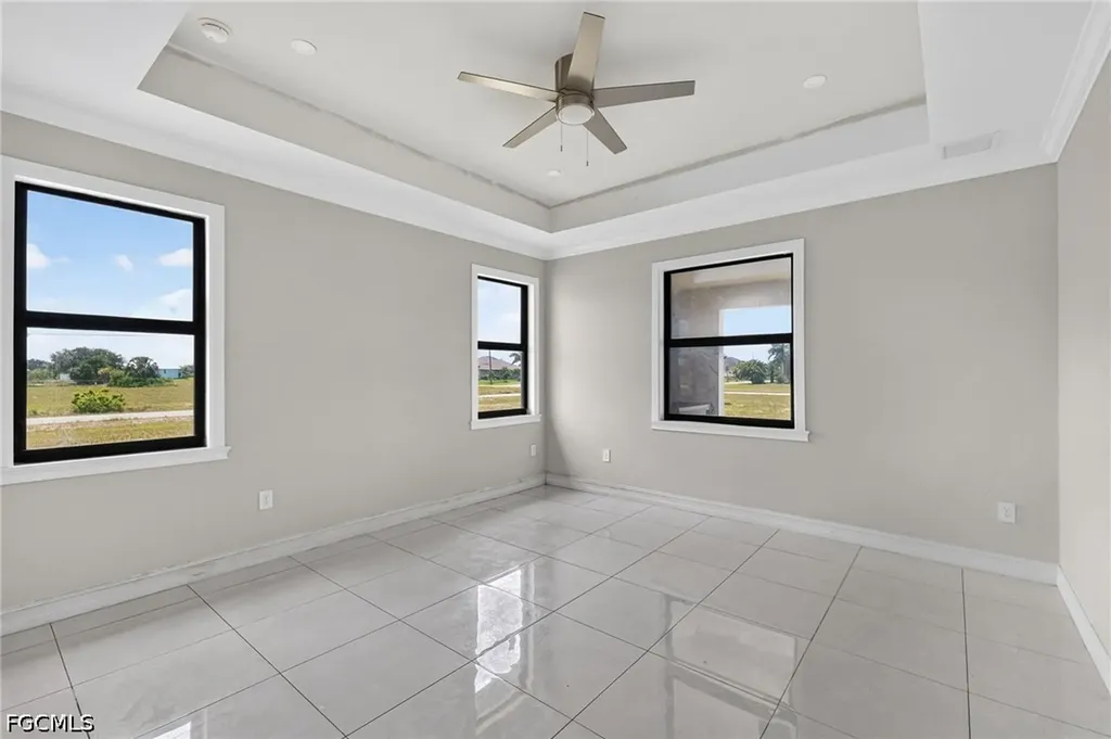 4304 Jacaranda Parkway W Cape Coral FL 33993