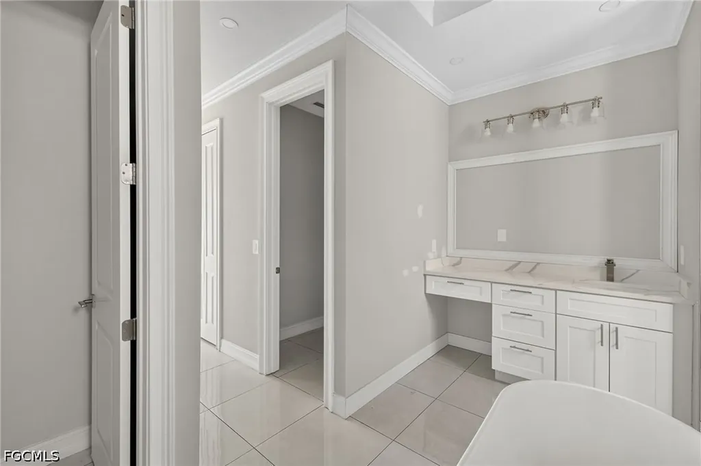 4304 Jacaranda Parkway W Cape Coral FL 33993