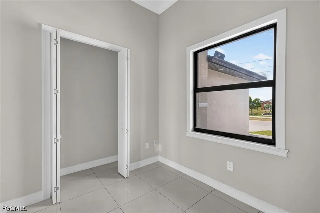 4304 Jacaranda Parkway W Cape Coral FL 33993