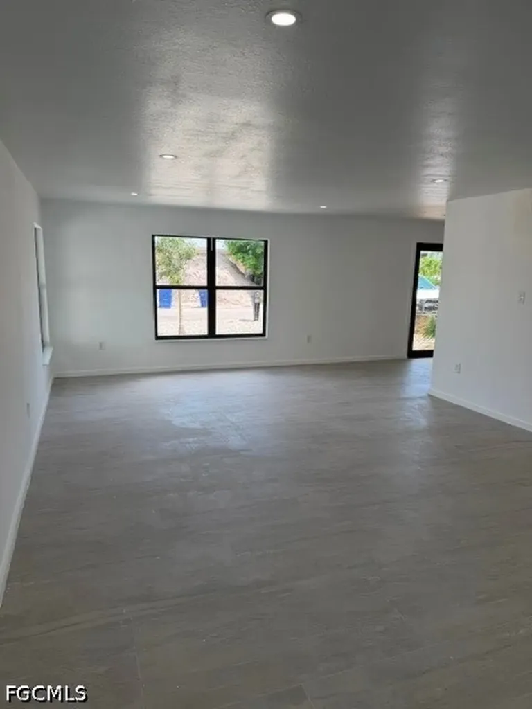 215 Albatross Street Fort Myers Beach FL 33931