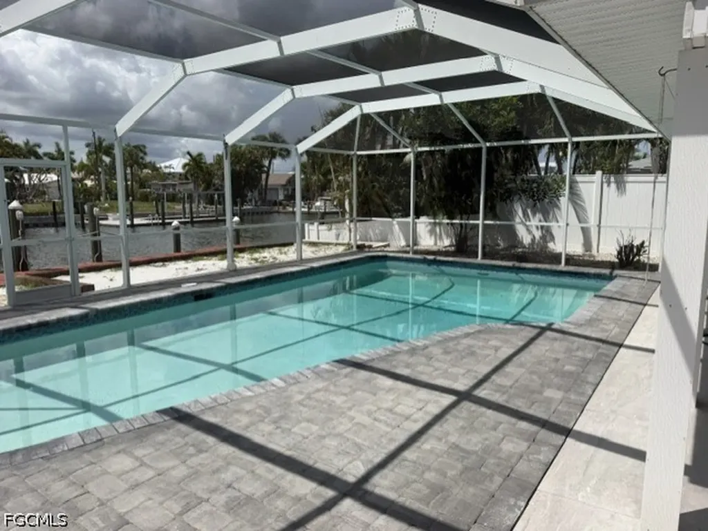 215 Albatross Street Fort Myers Beach FL 33931
