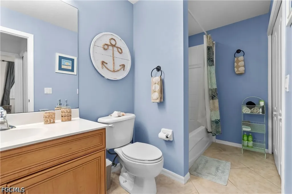 8470 Kingbird Loop Estero FL 33967