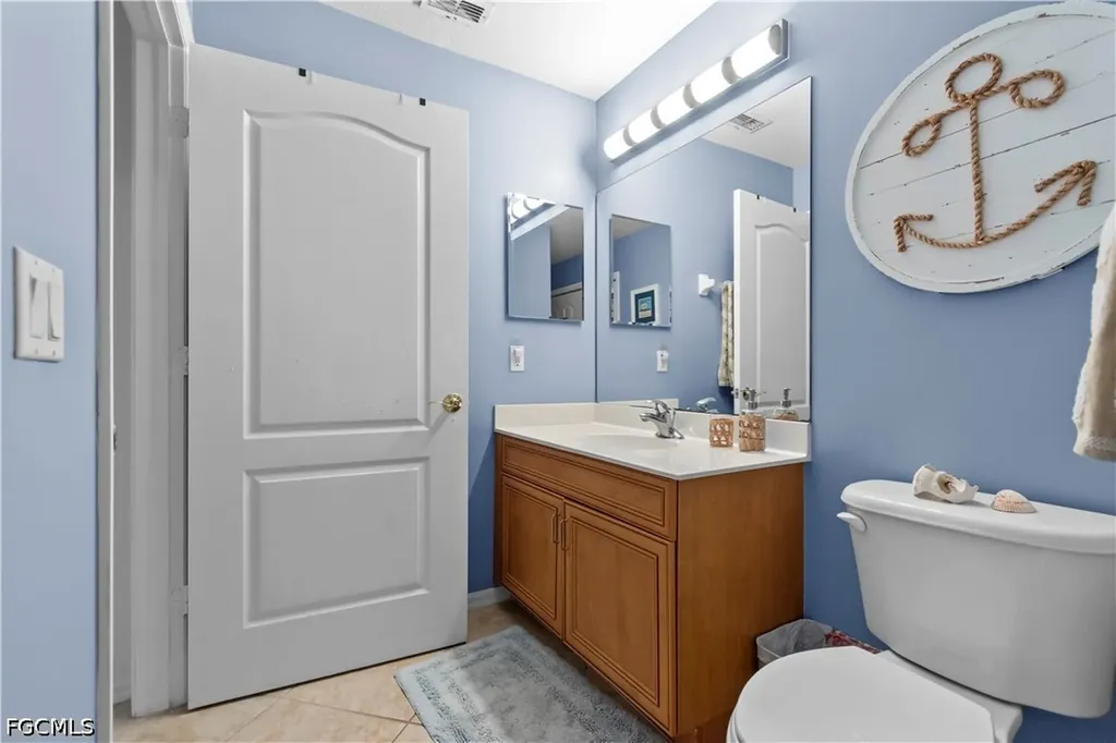 8470 Kingbird Loop Estero FL 33967