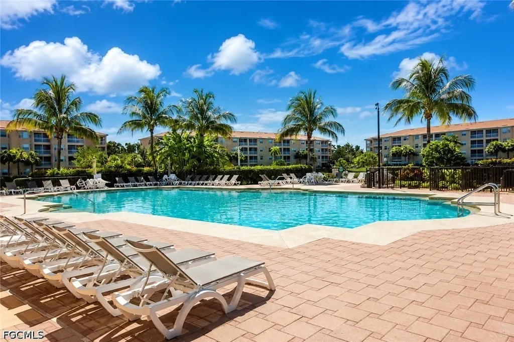 8470 Kingbird Loop Estero FL 33967