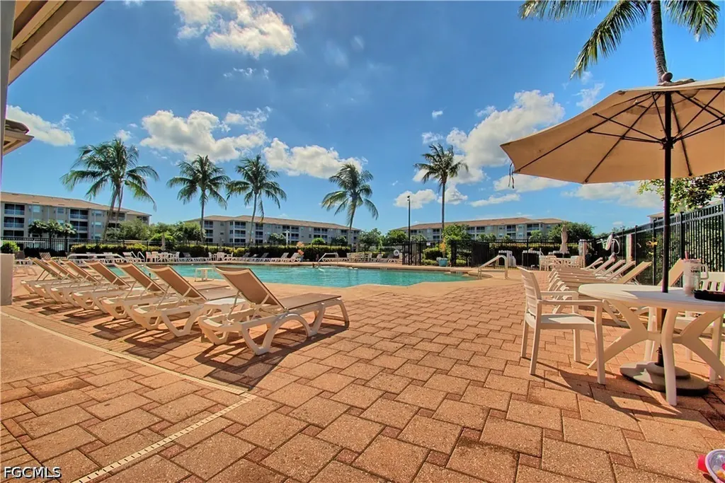 8470 Kingbird Loop Estero FL 33967