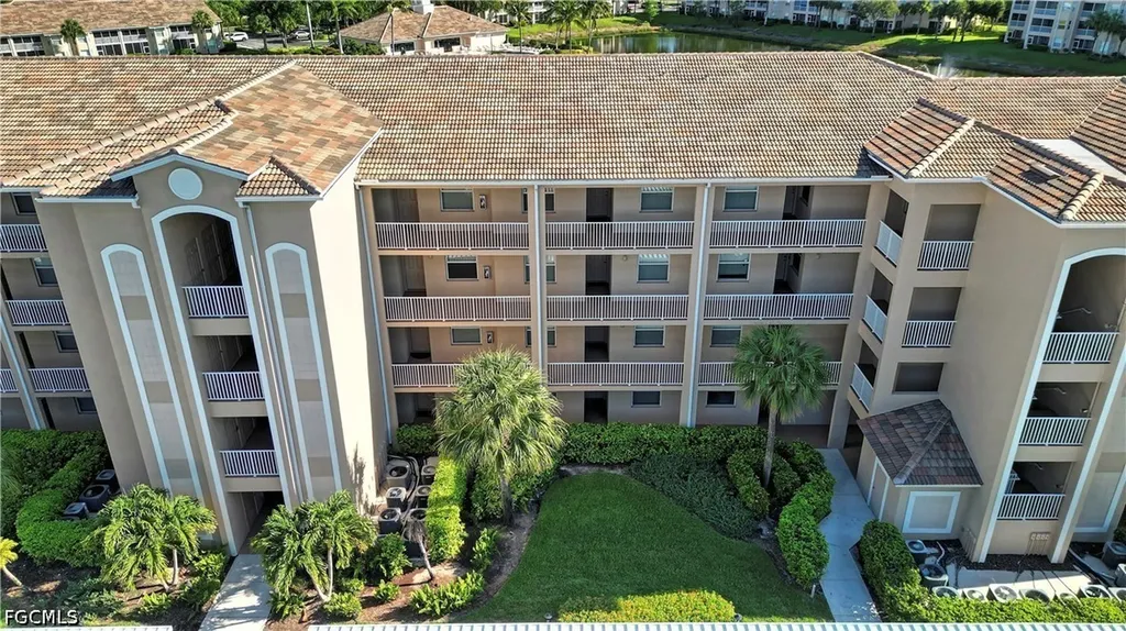 8470 Kingbird Loop Estero FL 33967
