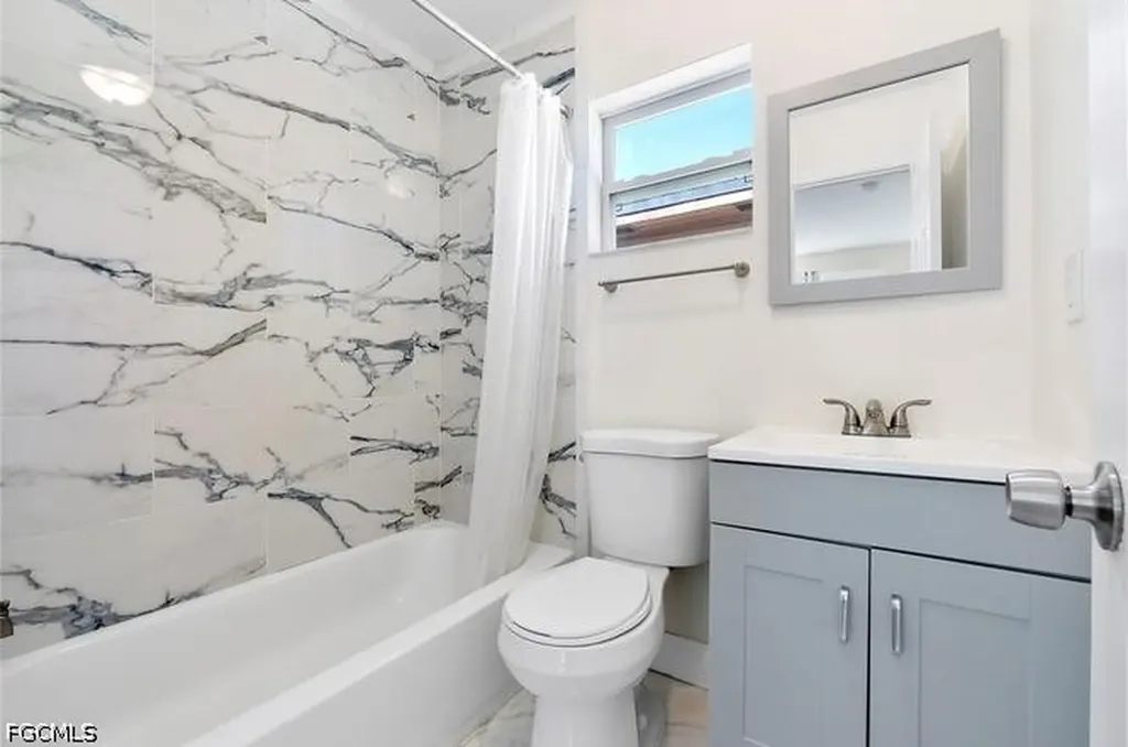 411 S E Street Lake Worth FL 33460