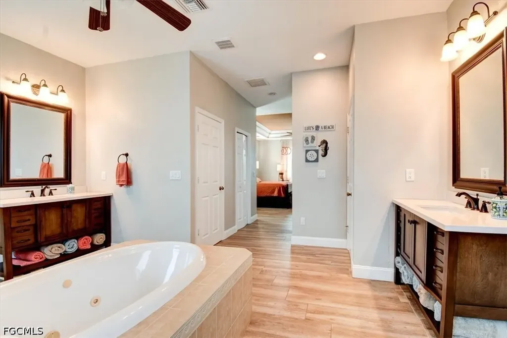 420 SE 32nd Street Cape Coral FL 33904