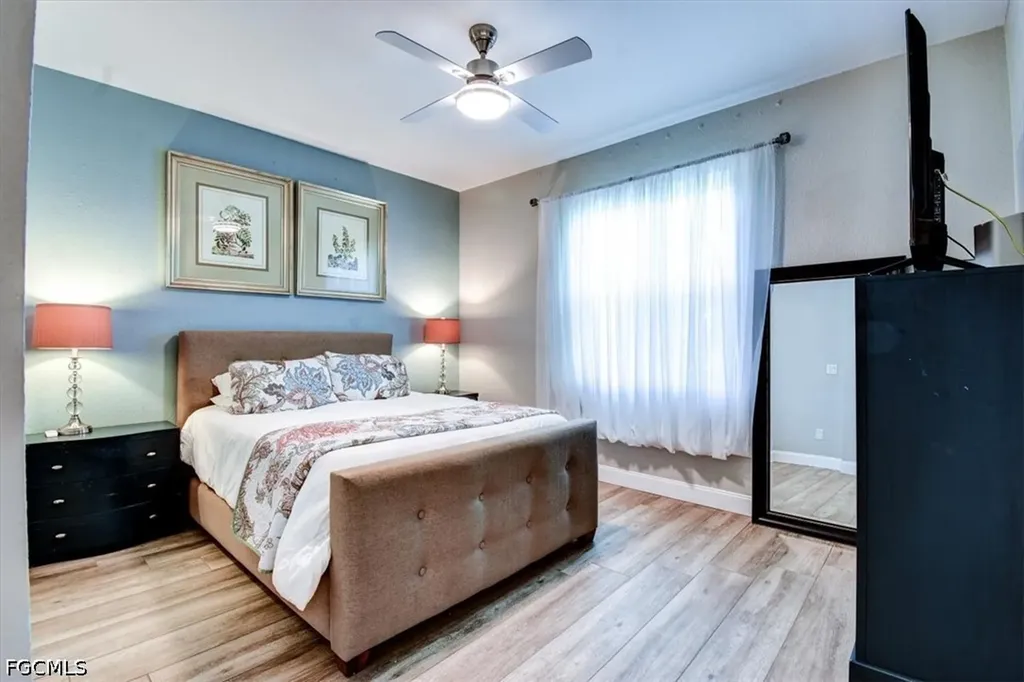 420 SE 32nd Street Cape Coral FL 33904