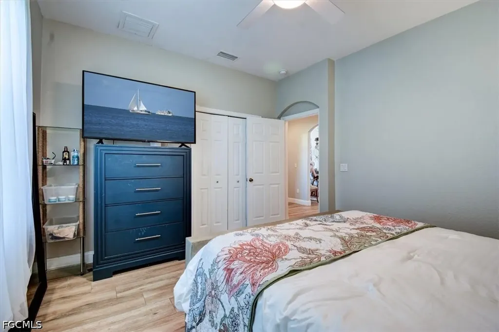 420 SE 32nd Street Cape Coral FL 33904
