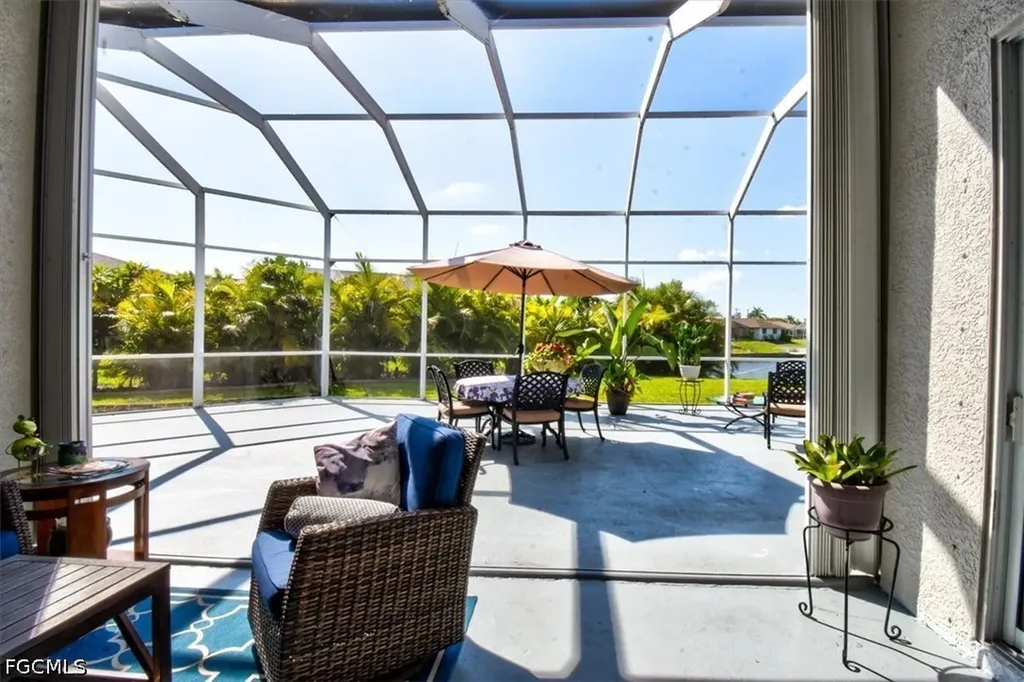 420 SE 32nd Street Cape Coral FL 33904