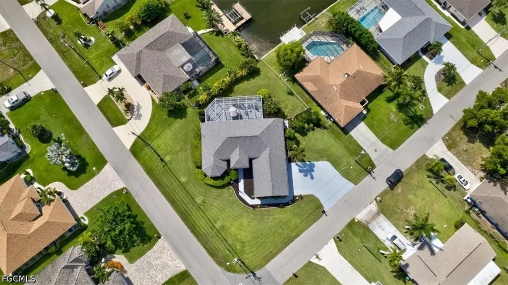 420 SE 32nd Street Cape Coral FL 33904