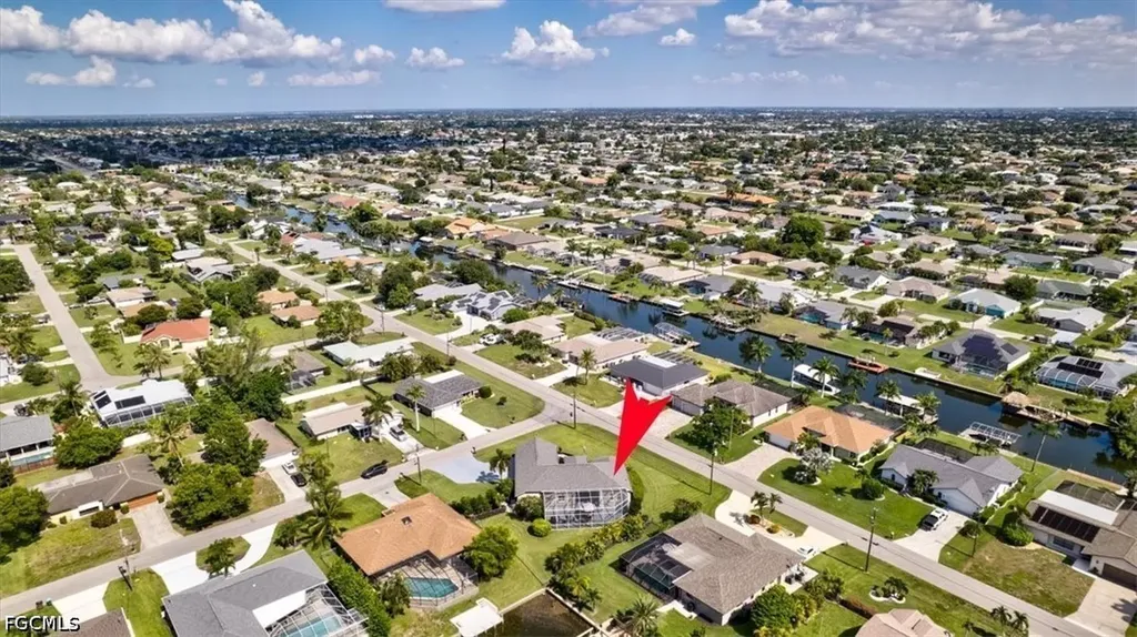 420 SE 32nd Street Cape Coral FL 33904