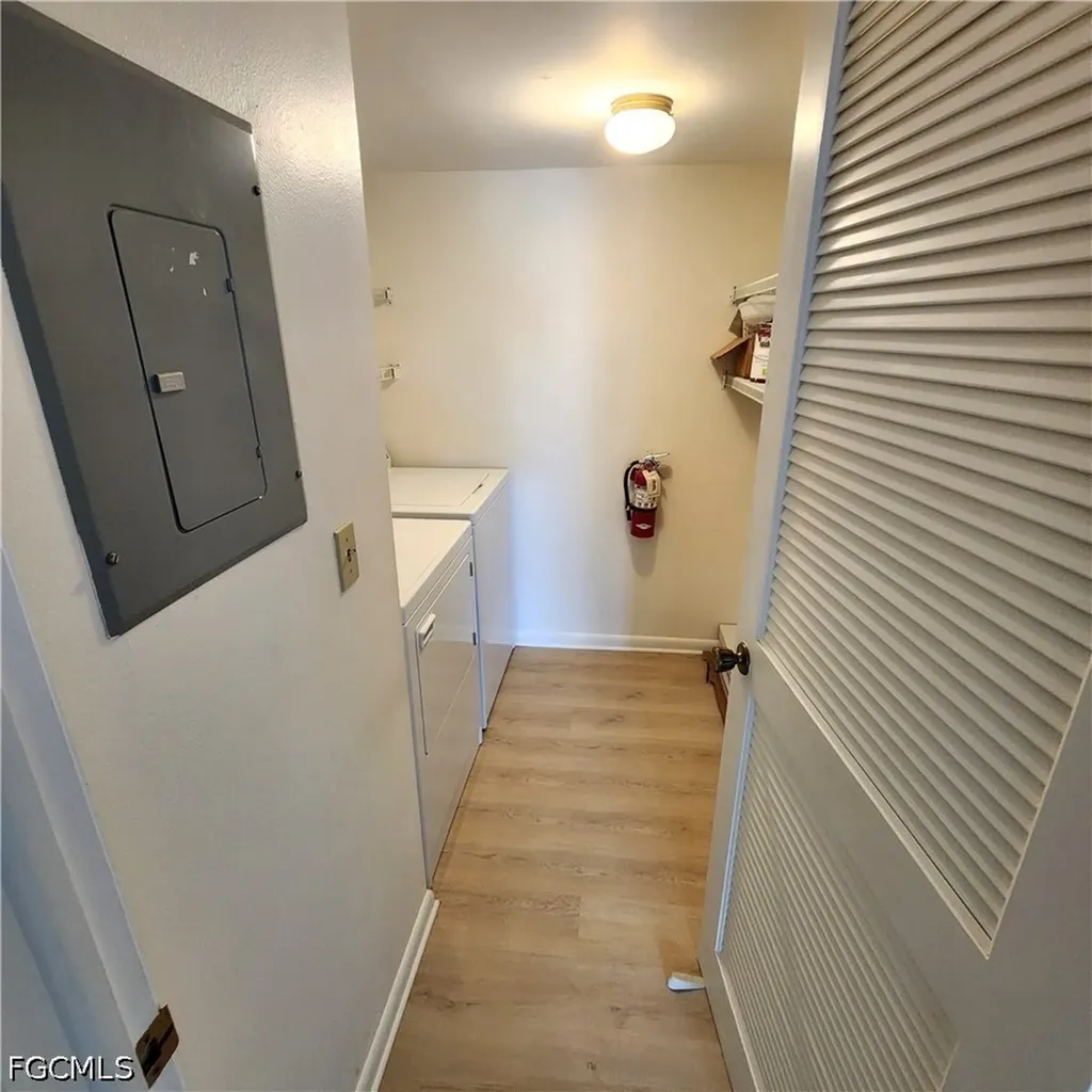 9950 Sailview Court Fort Myers FL 33905