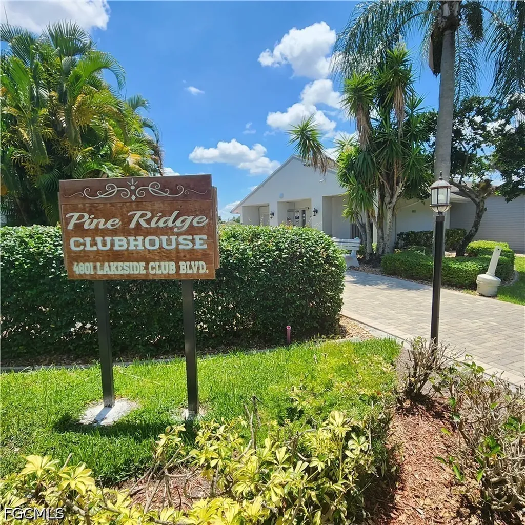 9950 Sailview Court Fort Myers FL 33905