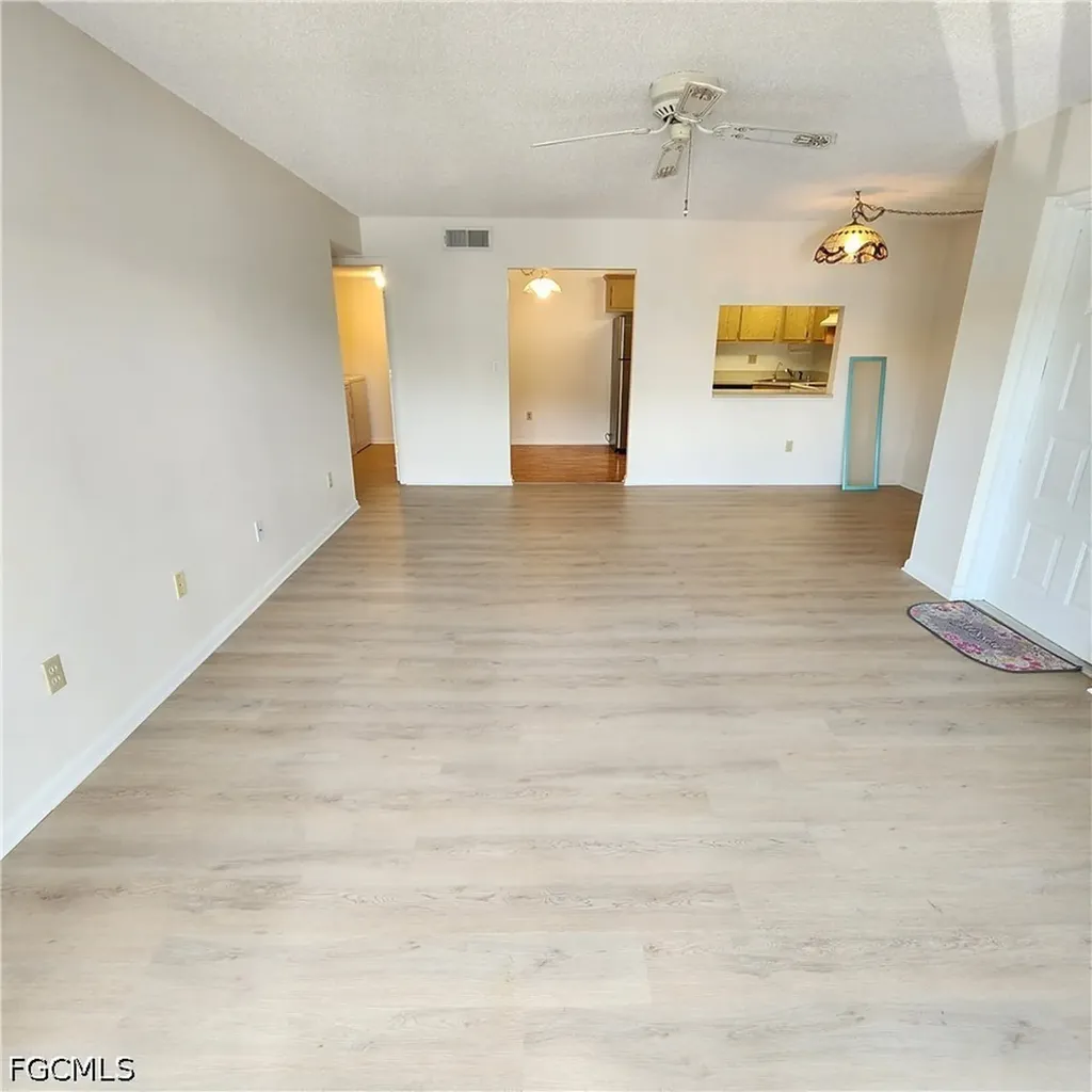 9950 Sailview Court Fort Myers FL 33905