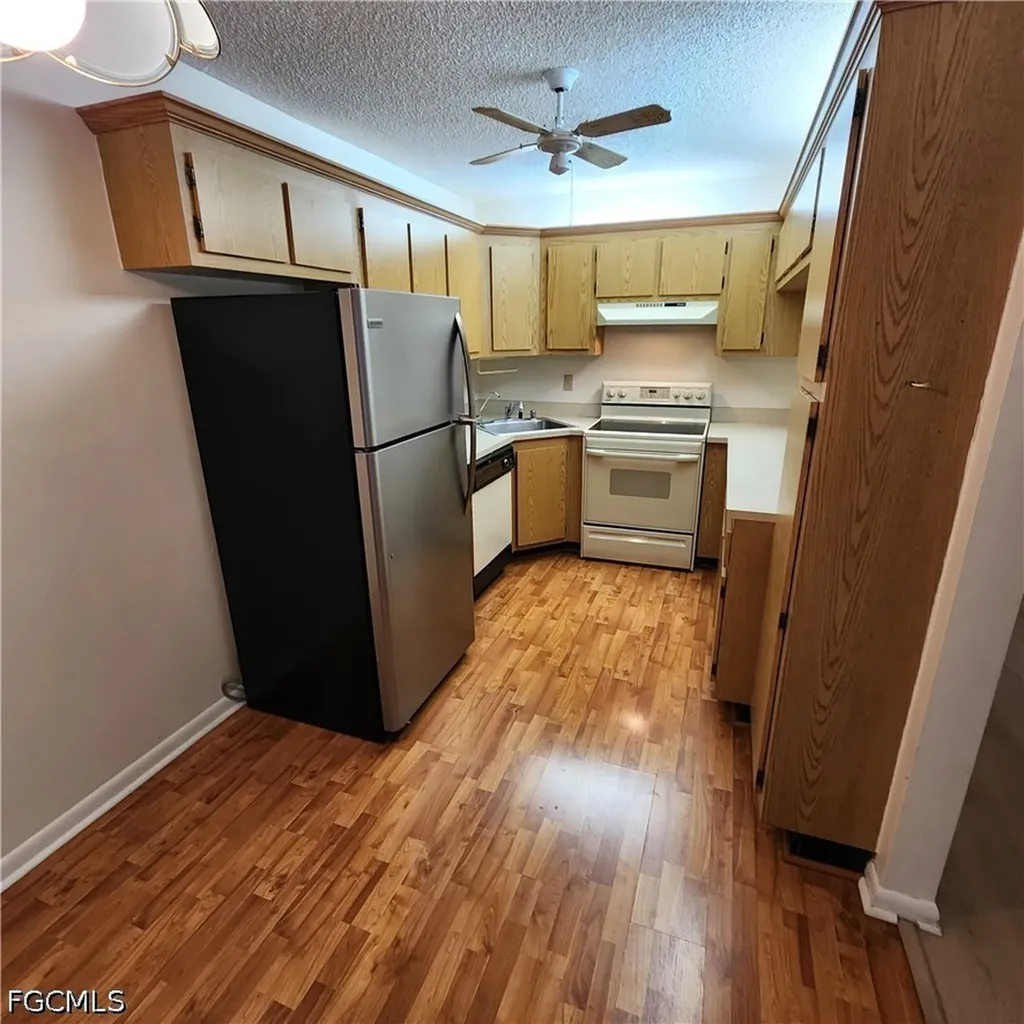 9950 Sailview Court Fort Myers FL 33905