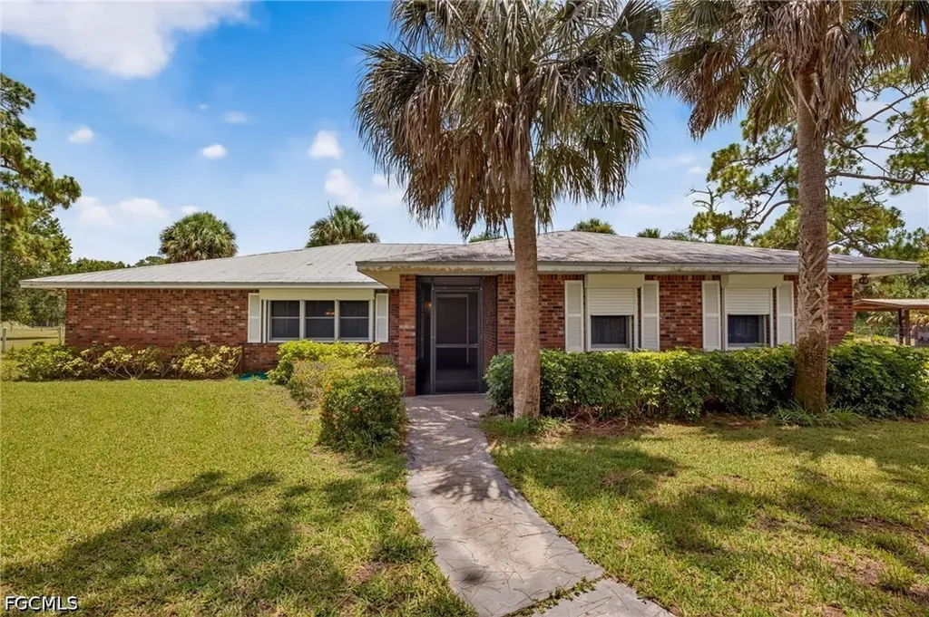 5261 Staley Road Fort Myers FL 33905