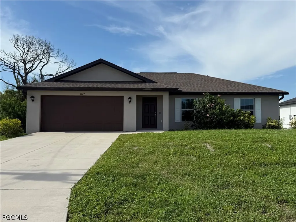 1727 NW 15th Street Cape Coral FL 33993