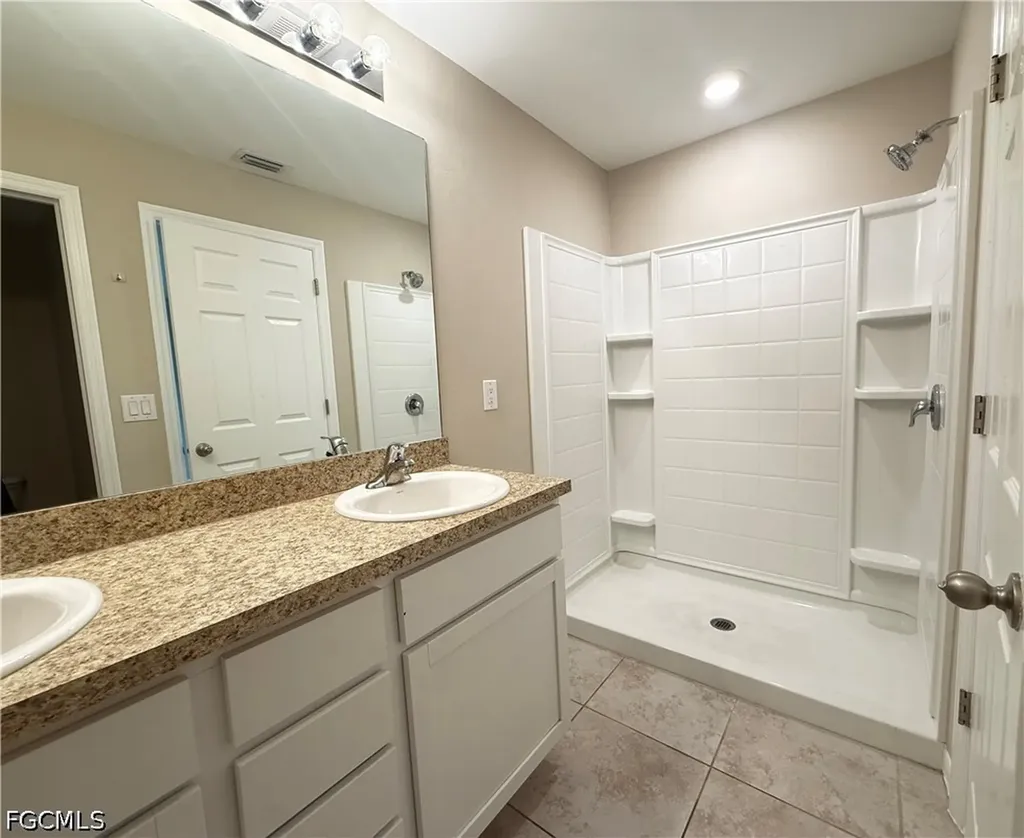 1727 NW 15th Street Cape Coral FL 33993