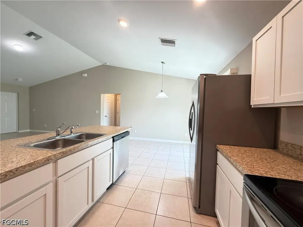 1727 NW 15th Street Cape Coral FL 33993