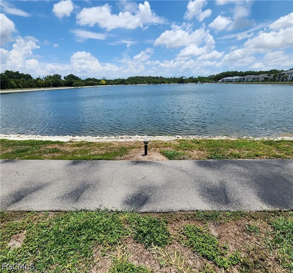 9950 Sailview Court Fort Myers FL 33905
