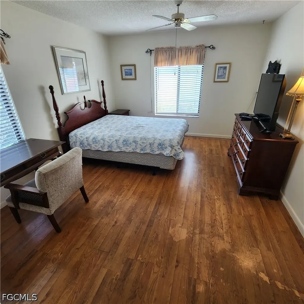 9950 Sailview Court Fort Myers FL 33905