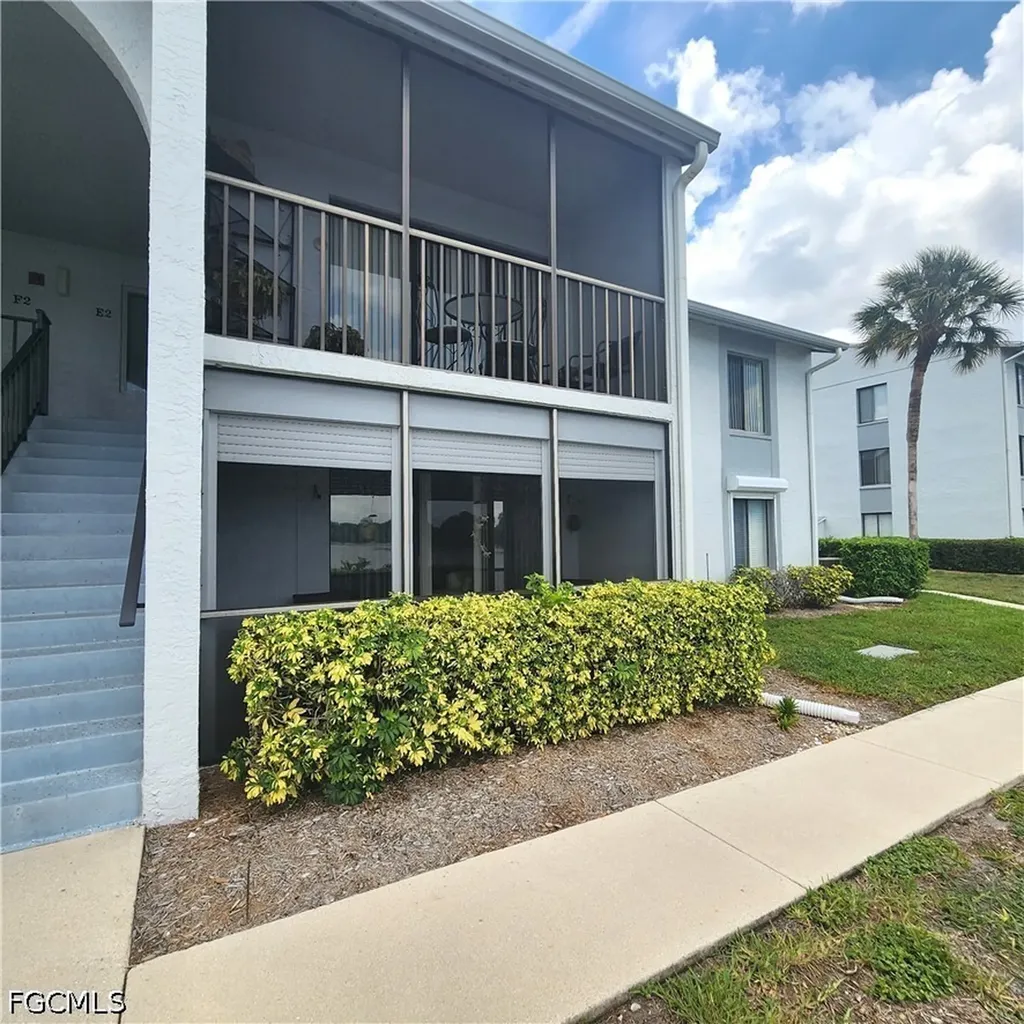 9950 Sailview Court Fort Myers FL 33905