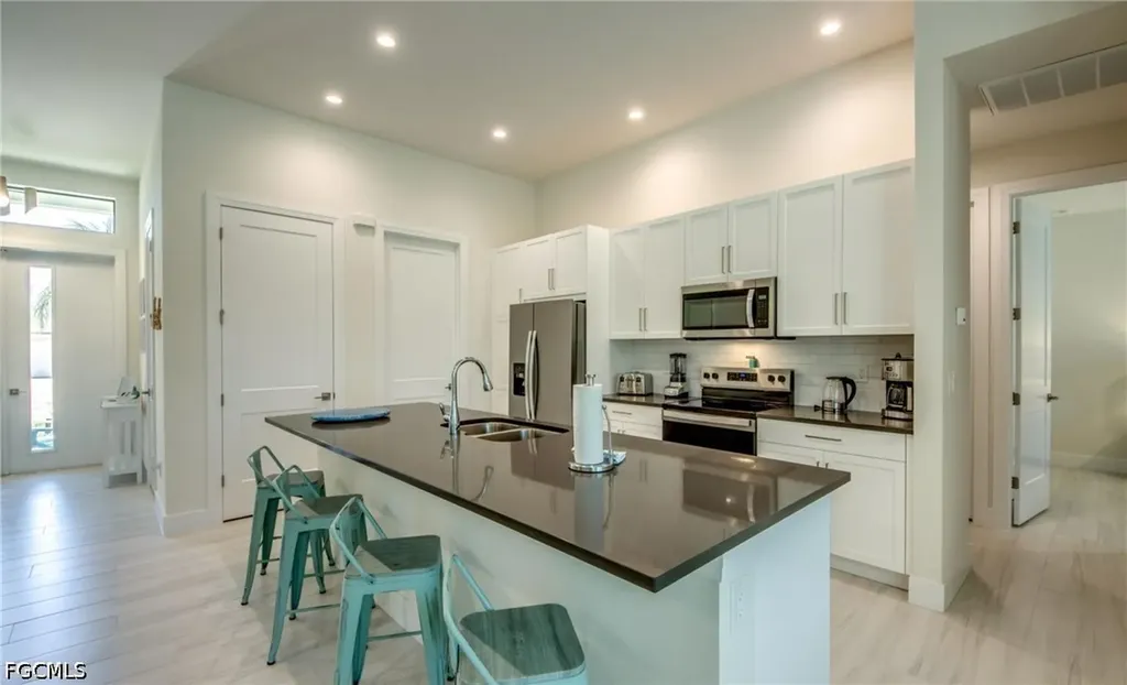 4402 SW 18th Place Cape Coral FL 33914