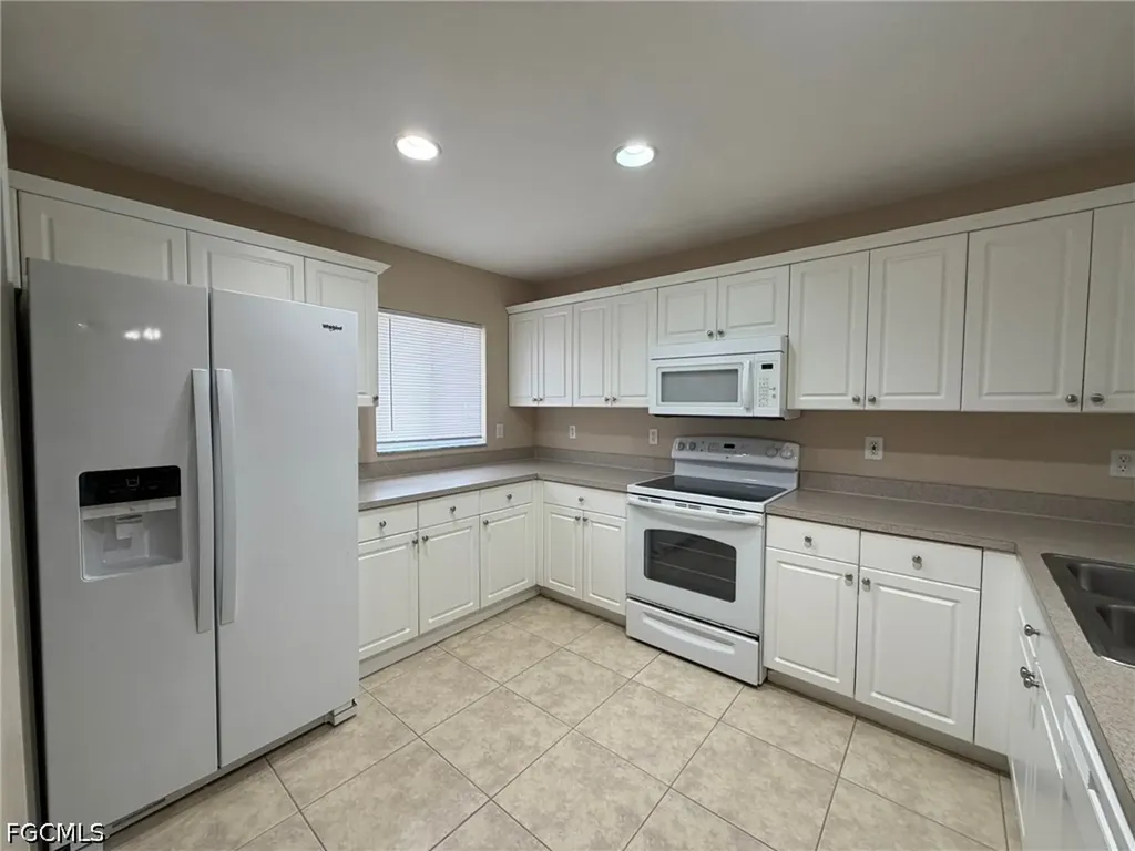 3404 NE 9th Avenue Cape Coral FL 33909