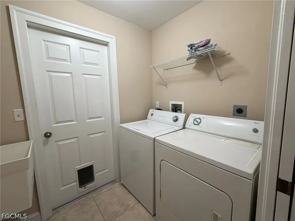 3404 NE 9th Avenue Cape Coral FL 33909