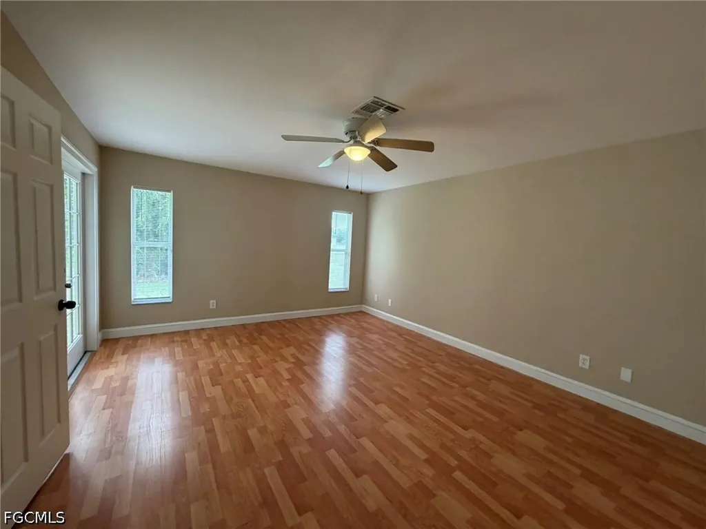 3404 NE 9th Avenue Cape Coral FL 33909