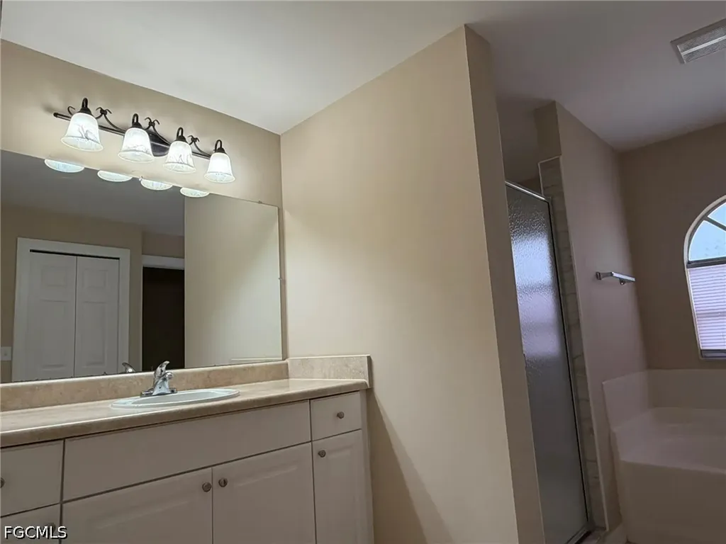 3404 NE 9th Avenue Cape Coral FL 33909