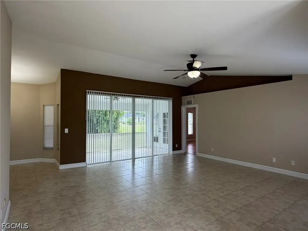 3404 NE 9th Avenue Cape Coral FL 33909