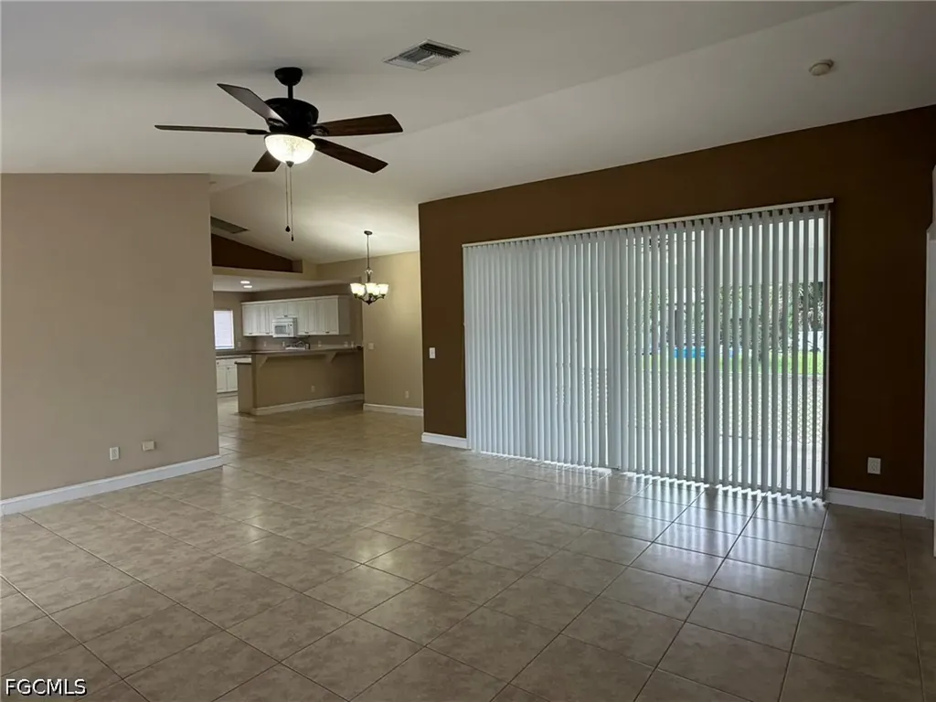3404 NE 9th Avenue Cape Coral FL 33909