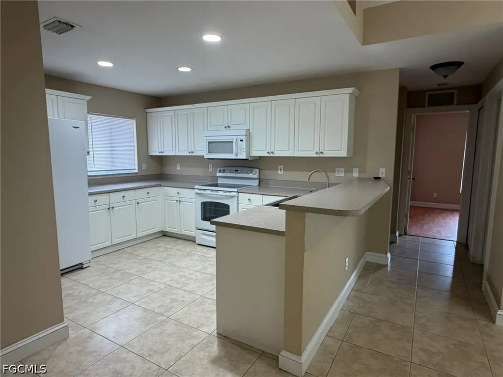 3404 NE 9th Avenue Cape Coral FL 33909