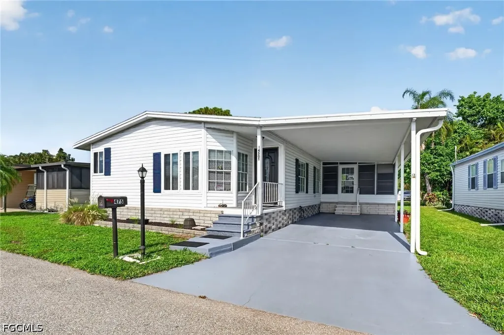 14505 Nathan Hale Lane North Fort Myers FL 33917