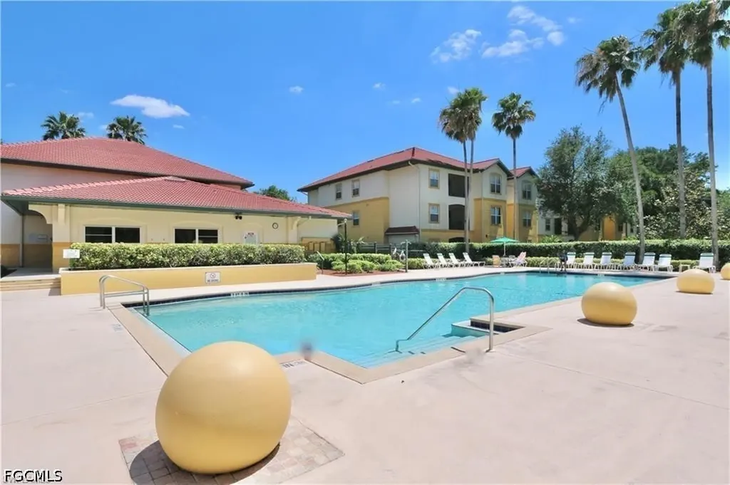 11540 Villa Grand Fort Myers FL 33913