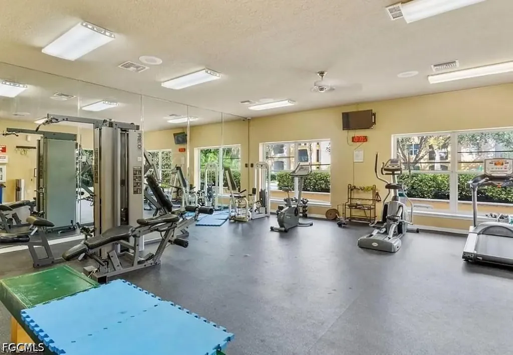 11540 Villa Grand Fort Myers FL 33913