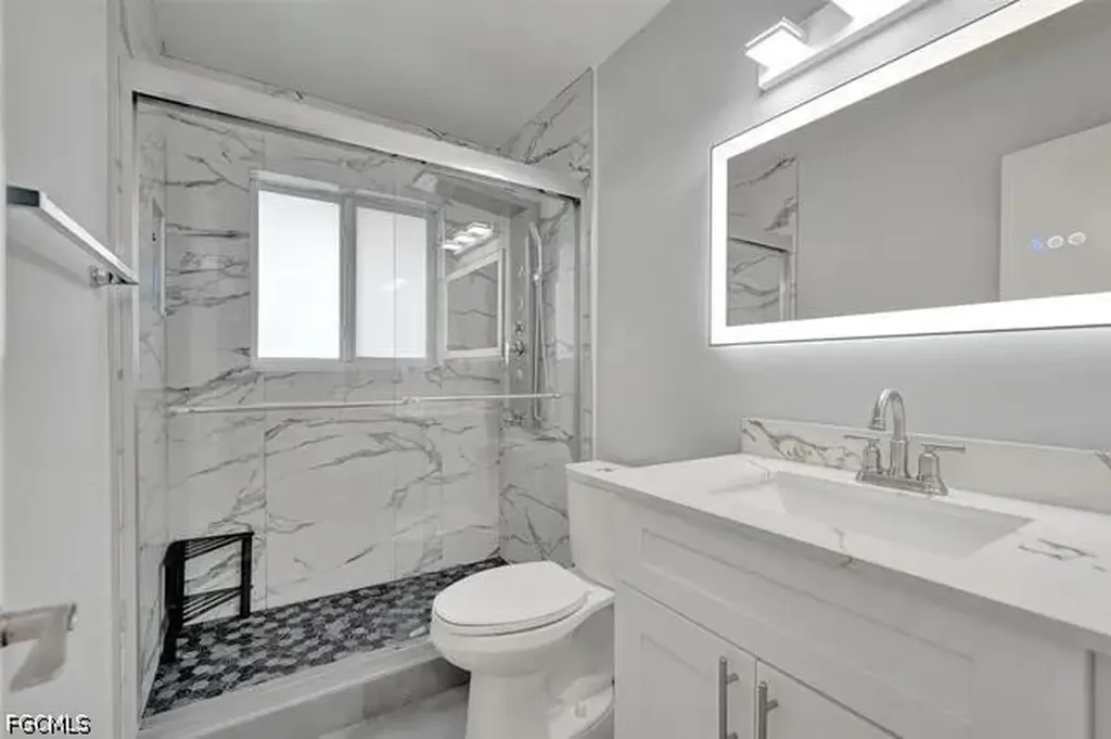 214 N 31st Avenue Hollywood FL 33021