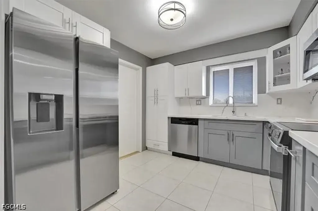 214 N 31st Avenue Hollywood FL 33021