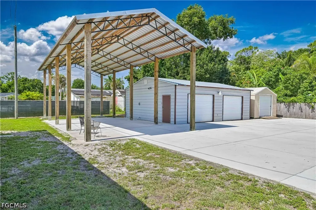 427 Stockton Street North Fort Myers FL 33903