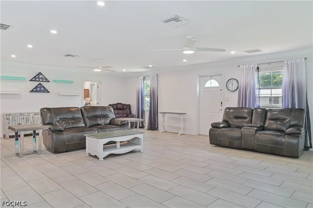 427 Stockton Street North Fort Myers FL 33903