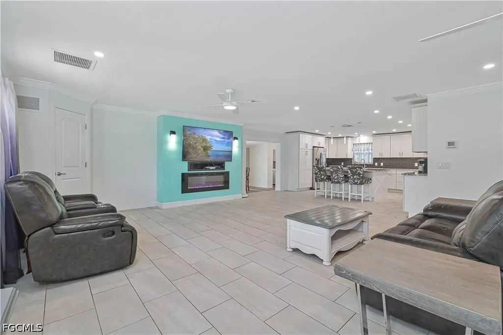 427 Stockton Street North Fort Myers FL 33903