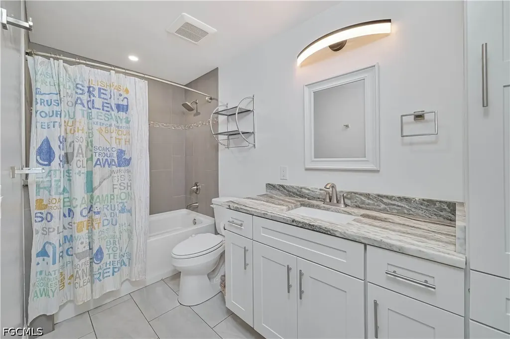 427 Stockton Street North Fort Myers FL 33903