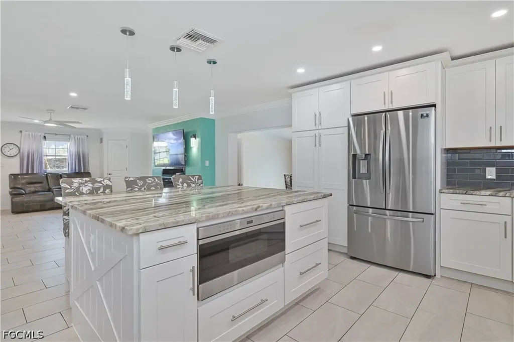 427 Stockton Street North Fort Myers FL 33903