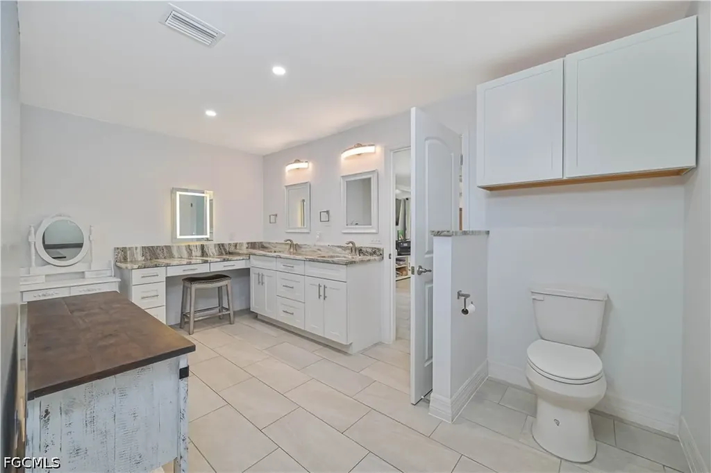 427 Stockton Street North Fort Myers FL 33903